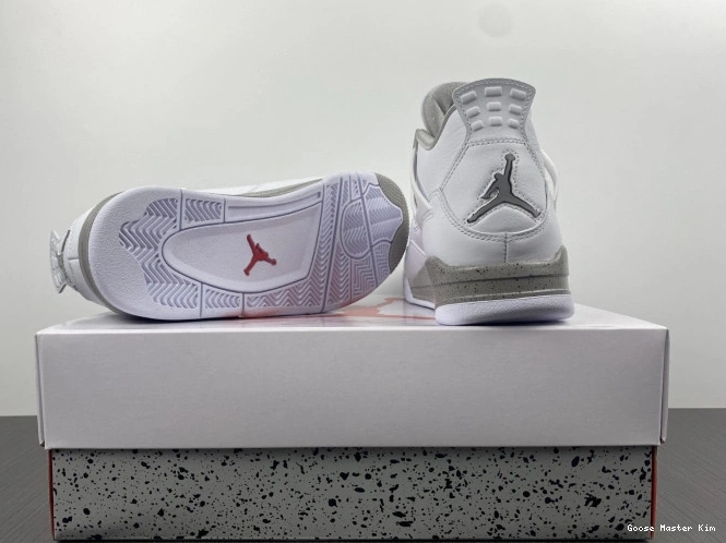 4 Retro Jordan Oreo White (2021) CT8527-100 0708
